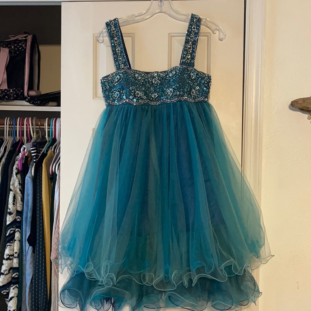 Puff dress